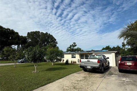 Casa en alquiler en Orlando, Florida, 1 dormitorio, 80.27 m2 № 1919216 - foto 1