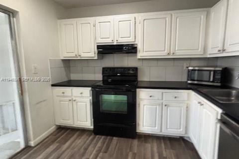 Condominio en venta en Miami, Florida, 3 dormitorios, 108.05 m2 № 2002441 - foto 2