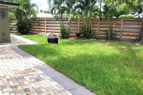 House in Auburndale, Florida 3 bedrooms, 89.19 sq.m. № 1847550 - photo 21