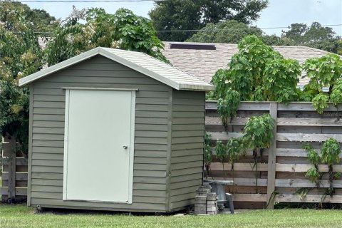 House in Auburndale, Florida 3 bedrooms, 89.19 sq.m. № 1847550 - photo 5