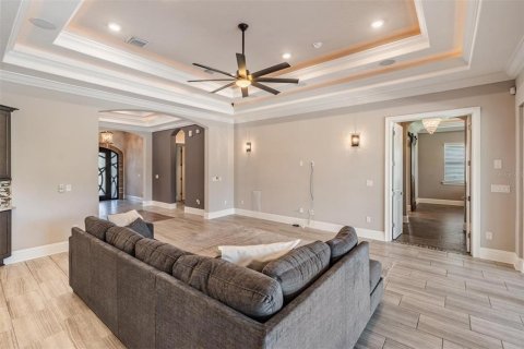 House in Wesley Chapel, Florida 4 bedrooms, 360.37 sq.m. № 1801965 - photo 17