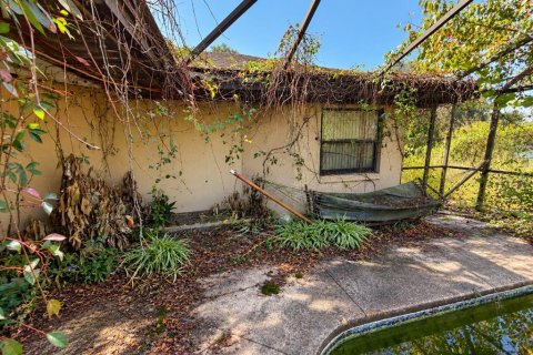 House in Weirsdale, Florida 3 bedrooms, 285.4 sq.m. № 2430679 - photo 11