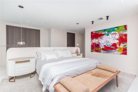 Copropriété à louer à Miami, Floride: 4 chambres, 371.14 m2 № 2051543 - photo 26