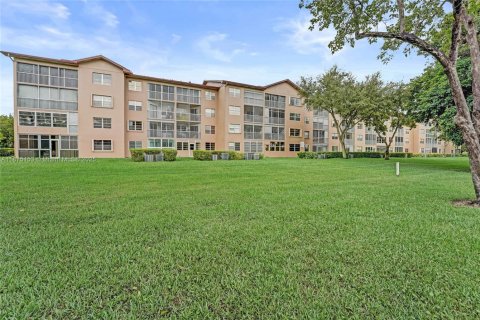 Condominio en venta en Pembroke Pines, Florida, 2 dormitorios, 110.83 m2 № 1896142 - foto 22