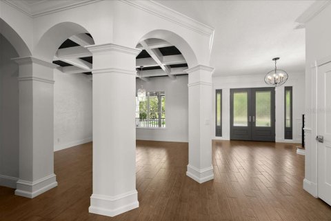 House in Ormond Beach, Florida 8 bedrooms, 1173.54 sq.m. № 1416758 - photo 8