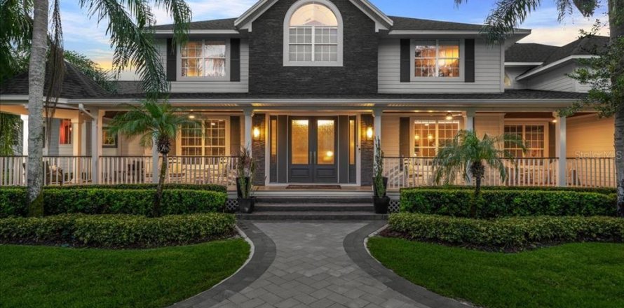 House in Ormond Beach, Florida 8 bedrooms, 1173.54 sq.m. № 1416758