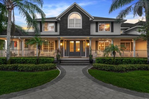 House in Ormond Beach, Florida 8 bedrooms, 1173.54 sq.m. № 1416758 - photo 2