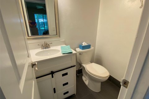 Condo in Deerfield Beach, Florida, 2 bedrooms № 2154175 - photo 12
