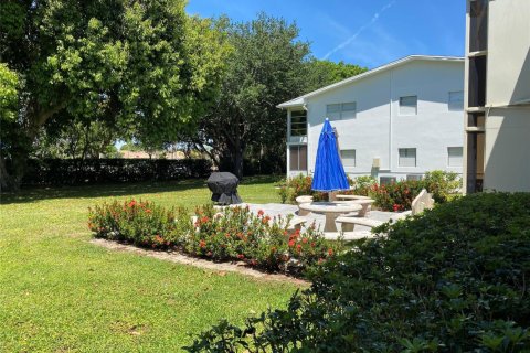 Condo in Deerfield Beach, Florida, 2 bedrooms № 2154175 - photo 18