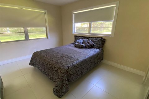 Condo in Deerfield Beach, Florida, 2 bedrooms № 2154175 - photo 7