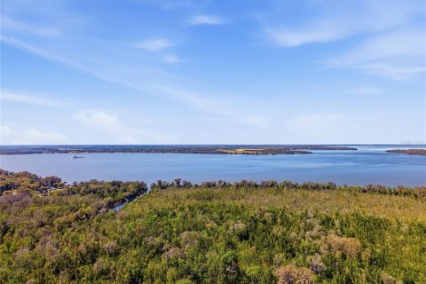 Land in Astatula, Florida № 2099635