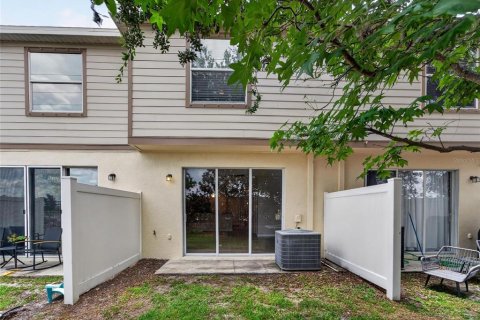 Adosado en venta en Tampa, Florida, 2 dormitorios, 147.9 m2 № 2202925 - foto 25