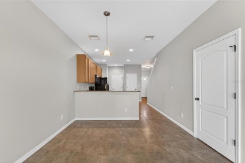 Adosado en venta en Tampa, Florida, 2 dormitorios, 147.9 m2 № 2202925 - foto 14