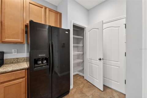 Adosado en venta en Tampa, Florida, 2 dormitorios, 147.9 m2 № 2202925 - foto 13