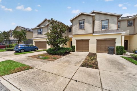 Adosado en venta en Tampa, Florida, 2 dormitorios, 147.9 m2 № 2202925 - foto 2