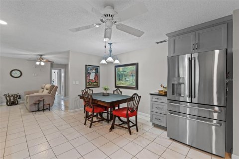 Casa en venta en Winter Garden, Florida, 3 dormitorios, 174.66 m2 № 1725176 - foto 16