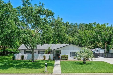 Casa en venta en Winter Garden, Florida, 3 dormitorios, 174.66 m2 № 1725176 - foto 1