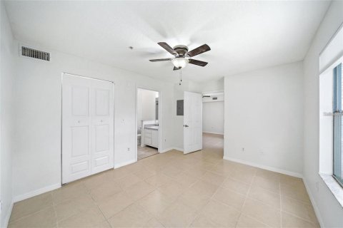 Copropriété à louer à Altamonte Springs, Floride: 2 chambres, 91.97 m2 № 2150193 - photo 10