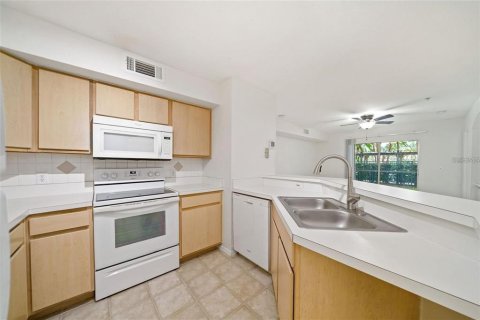 Copropriété à louer à Altamonte Springs, Floride: 2 chambres, 91.97 m2 № 2150193 - photo 2