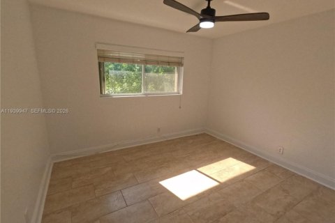 Condo in Fort Lauderdale, Florida, 3 bedrooms № 2059710 - photo 18