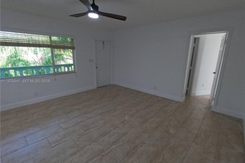 Condo in Fort Lauderdale, Florida, 3 bedrooms № 2059710 - photo 8