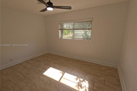Condo in Fort Lauderdale, Florida, 3 bedrooms № 2059710 - photo 14