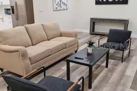 House in Tampa, Florida 3 bedrooms, 130.06 sq.m. № 2234626 - photo 15