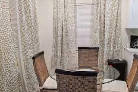 House in Tampa, Florida 3 bedrooms, 130.06 sq.m. № 2234626 - photo 6