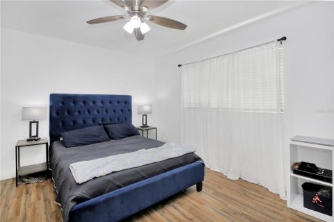 House in Sanford, Florida 2 bedrooms, 93.65 sq.m. № 1820472 - photo 11