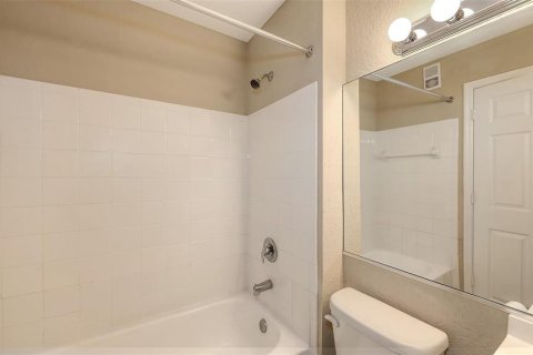 Condominio en venta en Sarasota, Florida, 2 dormitorios, 91.04 m2 № 1523863 - foto 18