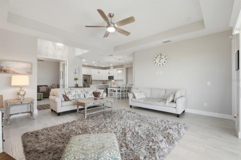 Villa ou maison à vendre à Daytona Beach, Floride: 2 chambres, 145.21 m2 № 2097747 - photo 6
