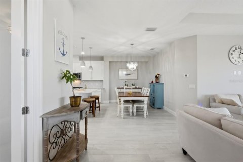 Villa ou maison à vendre à Daytona Beach, Floride: 2 chambres, 145.21 m2 № 2097747 - photo 8