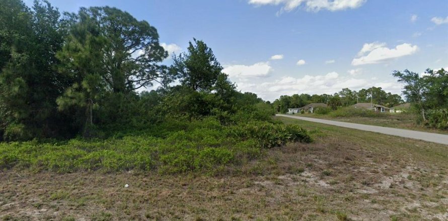 Land in Lehigh Acres, Florida № 2164253