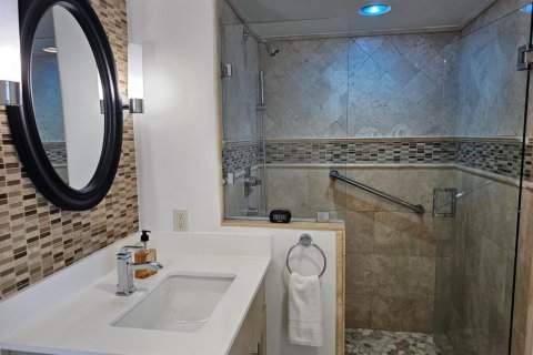 Купить кондоминиум в Форт-Лодердейл, Флорида 3 комнаты, 136.57м2, № 2173035 - фото 14