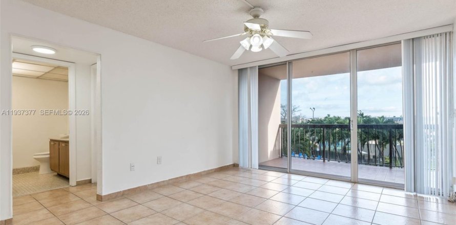 Condo à Miami, Floride, 2 chambres № 1999192