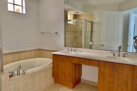 Condominio en alquiler en Sunrise, Florida, 3 dormitorios, 140.28 m2 № 2076052 - foto 5