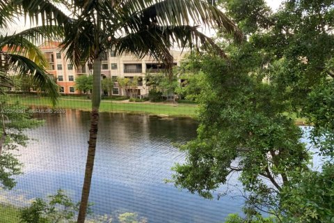 Condominio en Sunrise, Florida, 3 dormitorios  № 2076052