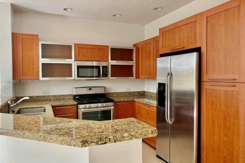 Condominio en alquiler en Sunrise, Florida, 3 dormitorios, 140.28 m2 № 2076052 - foto 4