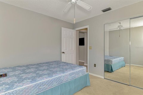 House in Sarasota, Florida 2 bedrooms, 102.19 sq.m. № 2229652 - photo 20