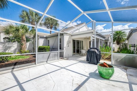 House in Sarasota, Florida 2 bedrooms, 102.19 sq.m. № 2229652 - photo 27