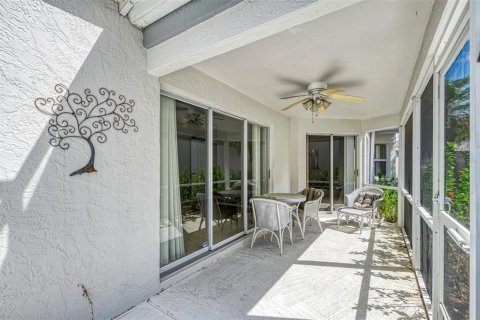 House in Sarasota, Florida 2 bedrooms, 102.19 sq.m. № 2229652 - photo 29