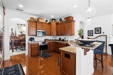 Villa ou maison à vendre à Orlando, Floride: 4 chambres, 238.67 m2 № 2304956 - photo 16