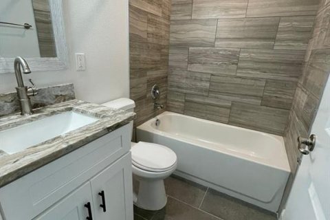 Appartement à louer à Kissimmee, Floride: 3 chambres, 107.95 m2 № 2433671 - photo 7