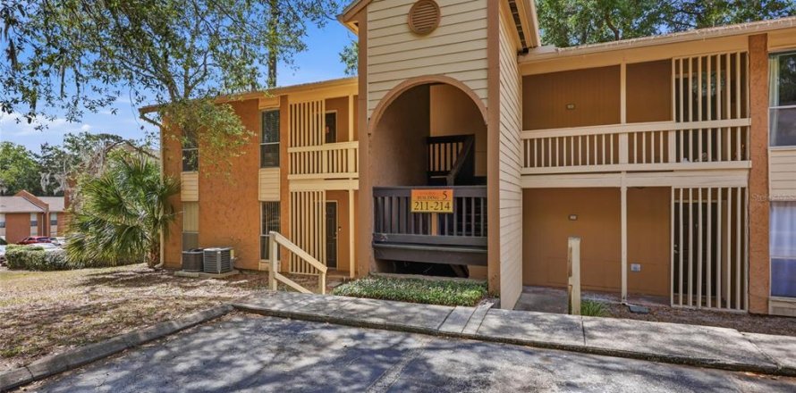 Condo in Gainesville, Florida, 1 bedroom № 2197175
