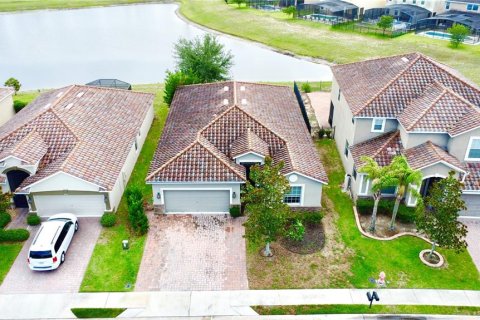 Casa en venta en Davenport, Florida, 4 dormitorios, 188.31 m2 № 1760225 - foto 5