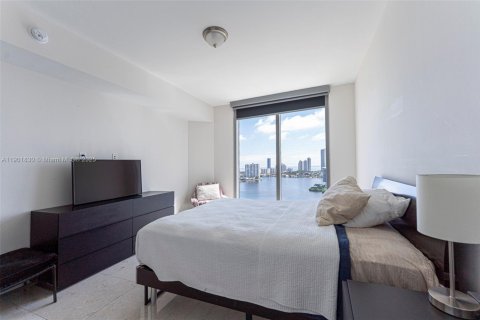 Купить кондоминиум в Авентура, Флорида 2 спальни, 185.9м2, № 1953571 - фото 13