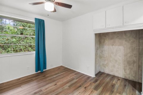 House in Floral City, Florida 2 bedrooms, 89.19 sq.m. № 2391519 - photo 19