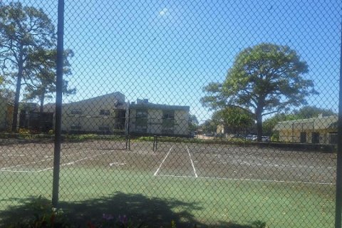 Condominio en venta en Coral Springs, Florida, 1 dormitorio, 64.1 m2 № 1155958 - foto 1