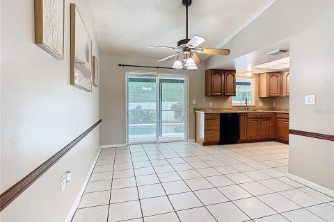 Casa en venta en Kissimmee, Florida, 3 dormitorios, 134.24 m2 № 1899532 - foto 9