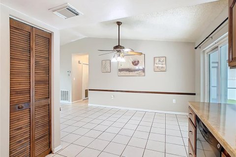 Casa en venta en Kissimmee, Florida, 3 dormitorios, 134.24 m2 № 1899532 - foto 14